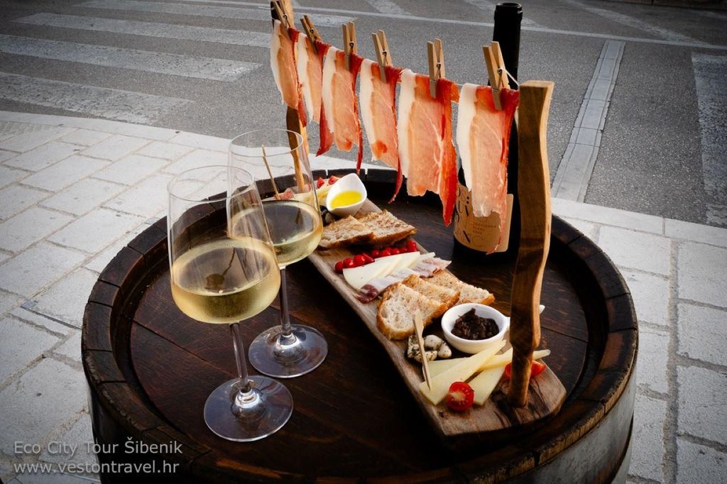 Panorama- & Weintour – Öko-Stadtführung Šibenik