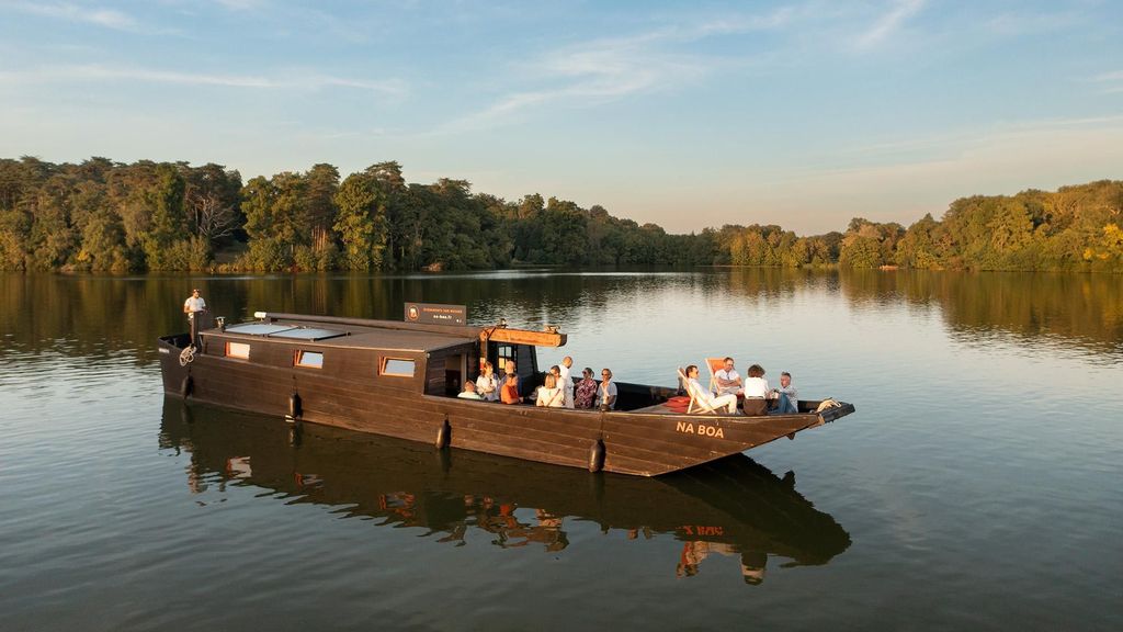 Nantes: 3-stündige Kreuzfahrt auf der Erdre an Bord des Bootes Na Boa