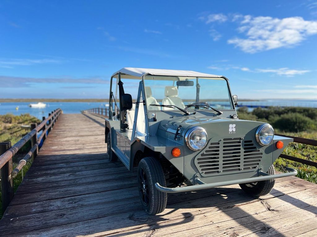 Olhão: Elektroautovermietung mit Mini Moke oder Méhari