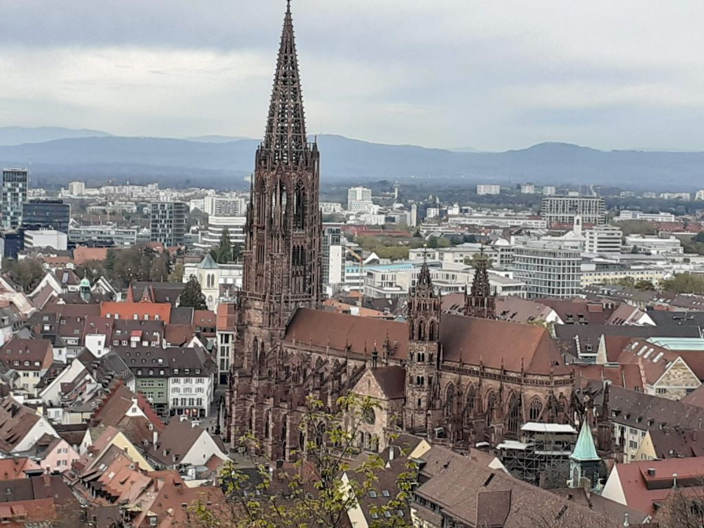 Freiburg: Spaziergang durchs historische Zentrum