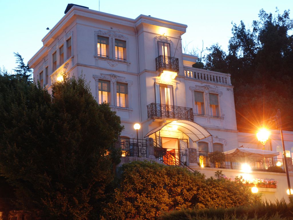 Ristorante Hotel Villa Lussana