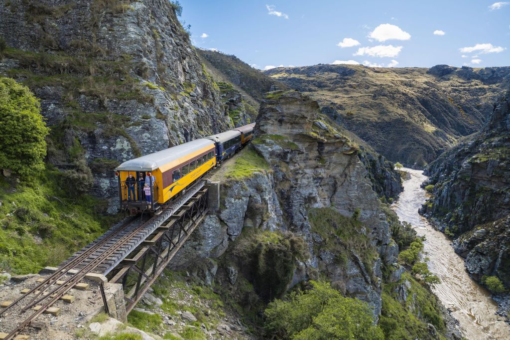 Dunedin: Panorama-Zugfahrt durch die Taieri Gorge
