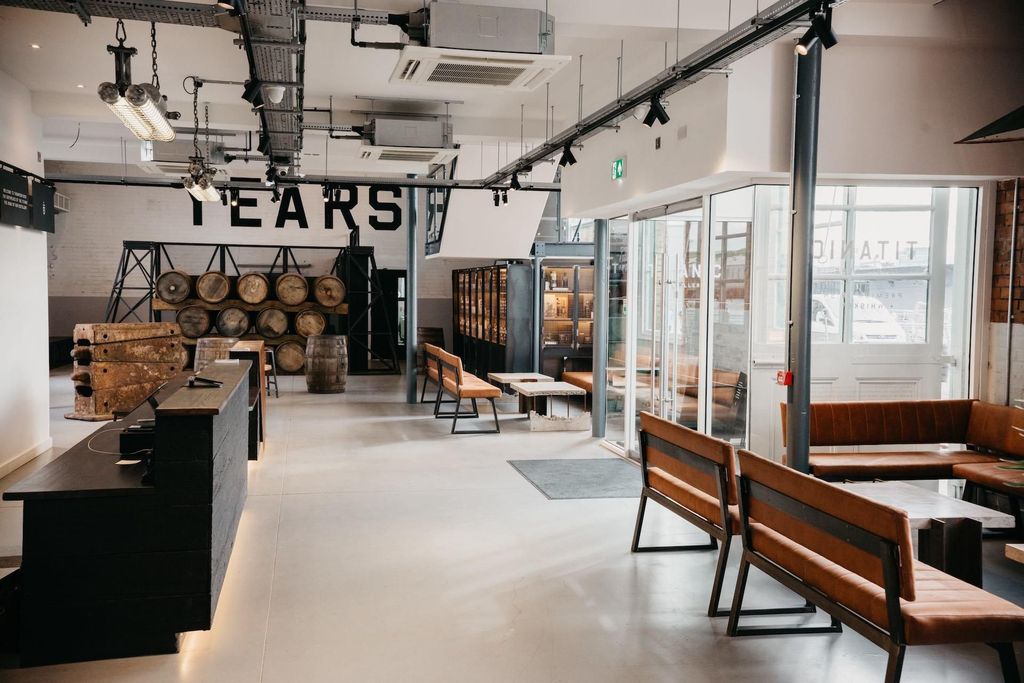 Belfast: Titanic Distillers Signature Tour & Whiskey Verkostung