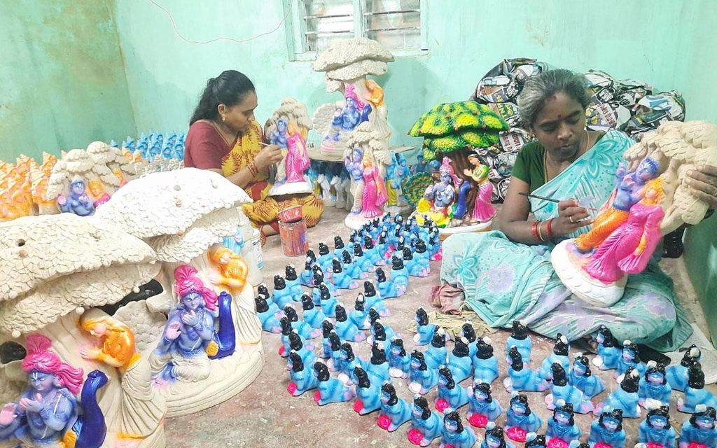 Madurai Marapachi Bommai Making Tour – Handwerkserlebnis