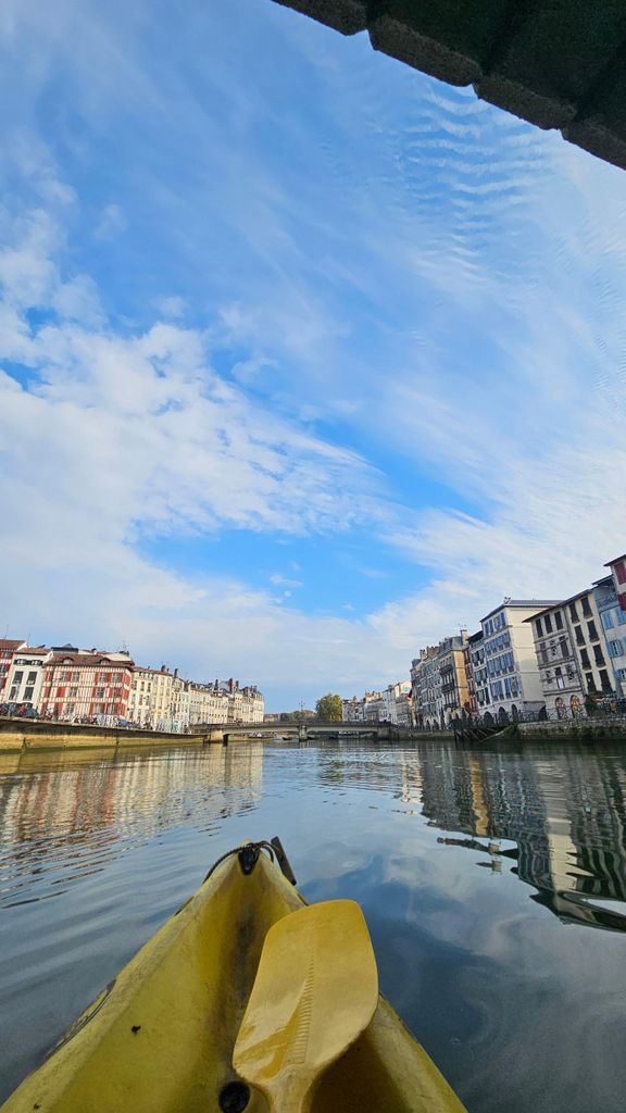 Bayonne: Miete dir selbstständig ein Kanu auf der Nive!