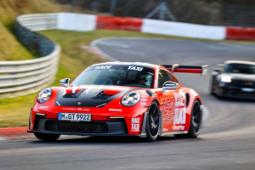 Nürburgring Nordschleife: Co-Pilotin in einem Porsche 911 GT3 RS