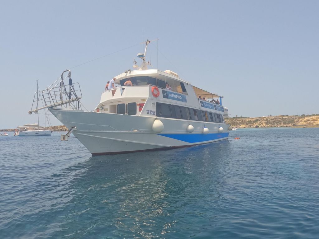 Von Trapani aus: Favignana und Levanzo Motorbootfahrt