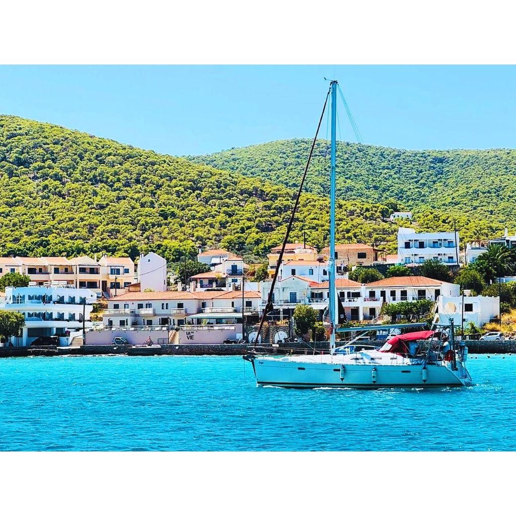 Athen: 2-tägiger Luxus-Segeltörn nach Ägina, Moni und Angistri