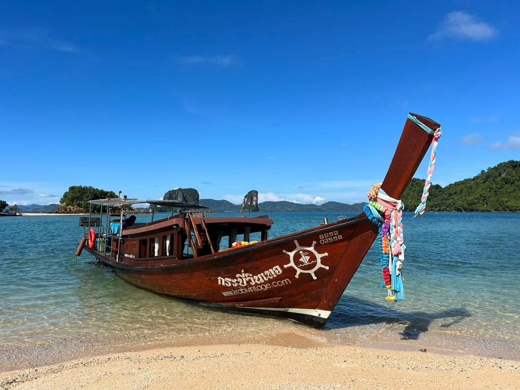 Krabi: Privates Longtailboot zu den 4 Inseln