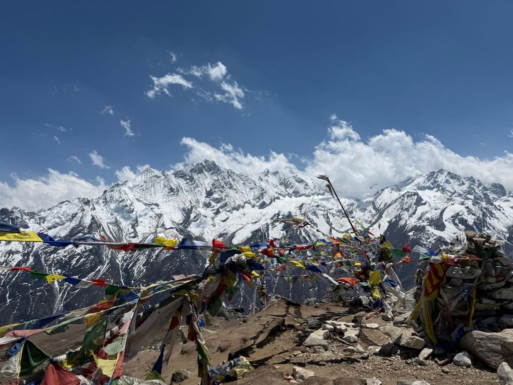 Kathmandu: 8-tägige Wanderung im Langtang-Tal mit Tserko Ri