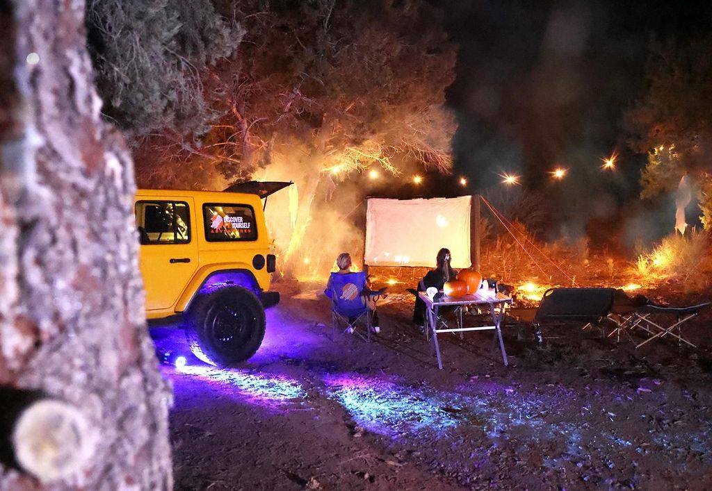 Gruselige Filmnacht in der Wüste