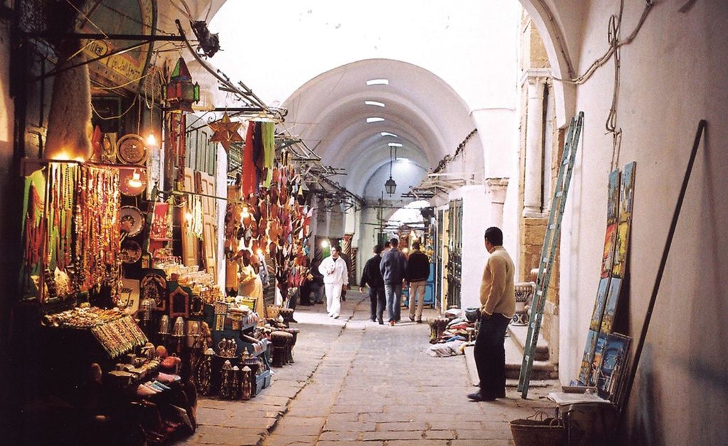 Hammamet: Tunis Medina, Bardo Karthago & Bousaid Tour + Mittagessen