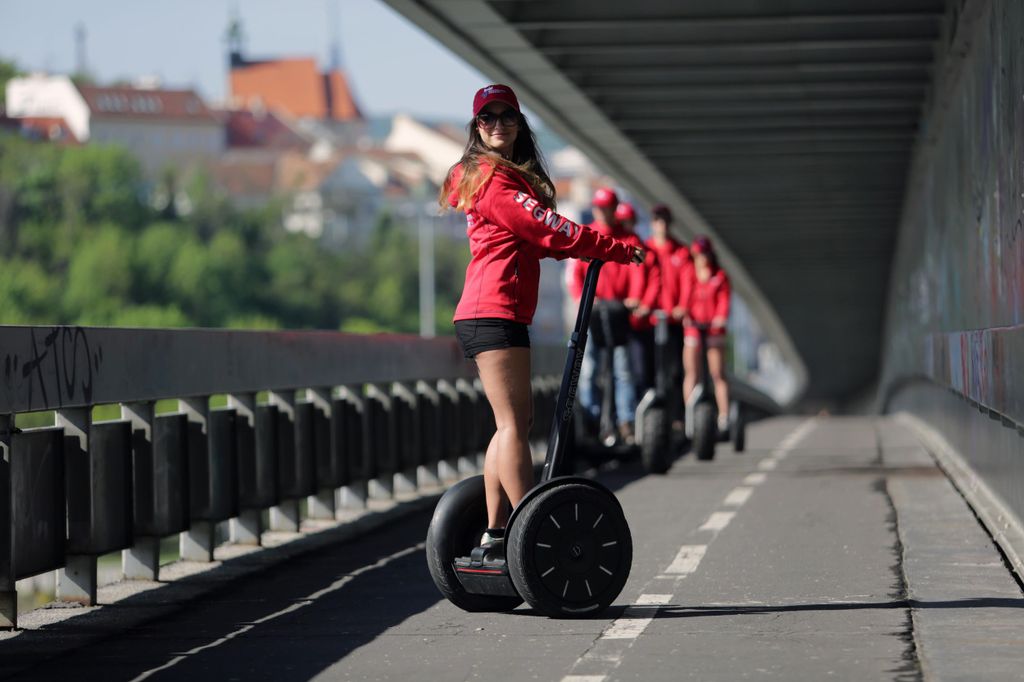 Bratislava: Segway-Touren am Fluss, auf der Burg oder durch die ganze Stadt