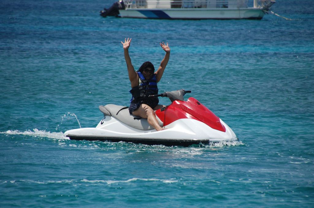 George Town: Selbstgeführte WaveRunner Tour