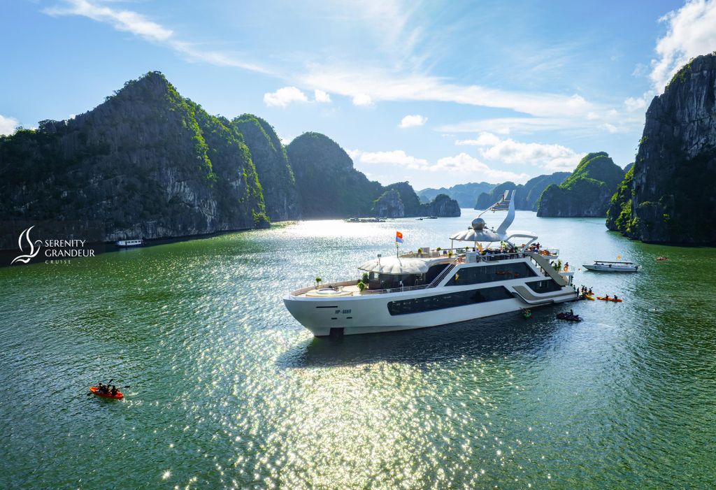 Hanoi/NinhBinh/Cat Ba: Luxuskreuzfahrt in der Lan Ha Bay mit Whirlpool