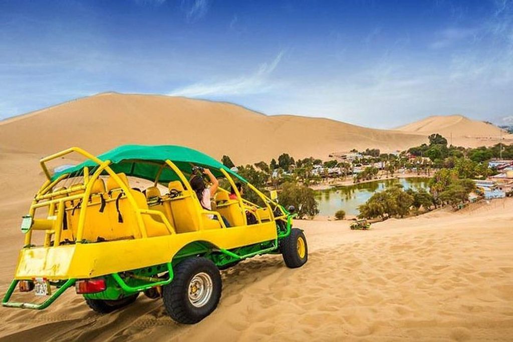 Huacachina: Sandboarding und Dünen-Buggy-Tour + Sonnenuntergang