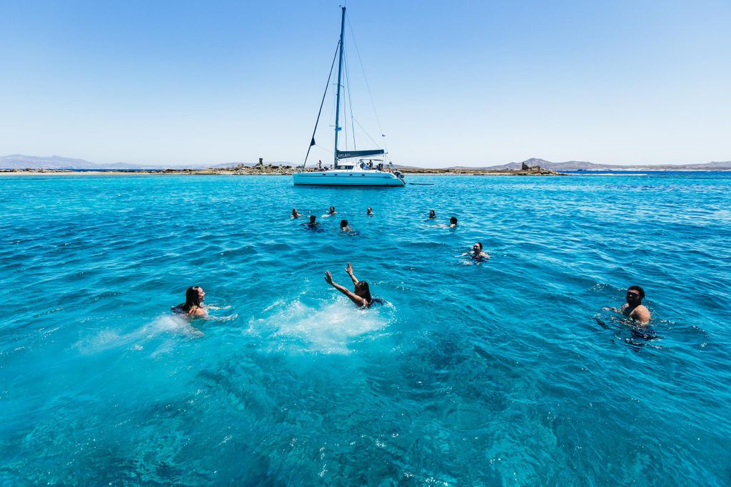 Mykonos: Yachttour nach Rhenia und geführte Tour nach Delos