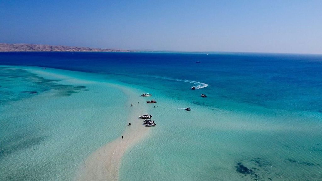 Hurghada: Privates Schnellboot zur Sandbank Abu Minqar Inseln