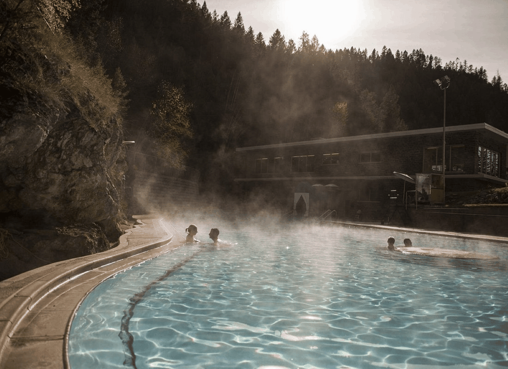 Calgary: Tagestour zu den Radium Hot Springs & zum Marble Canyon