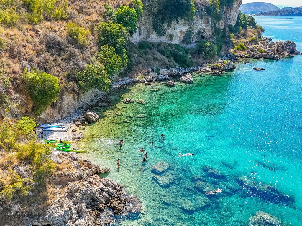 Höhlen von Porto Palermo: Kajak/SUP Tour mit Blick auf die Burg und das Meer