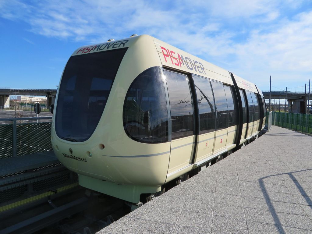 Pisa Flughafen: Transfer zum/vom Hauptbahnhof von Pisa