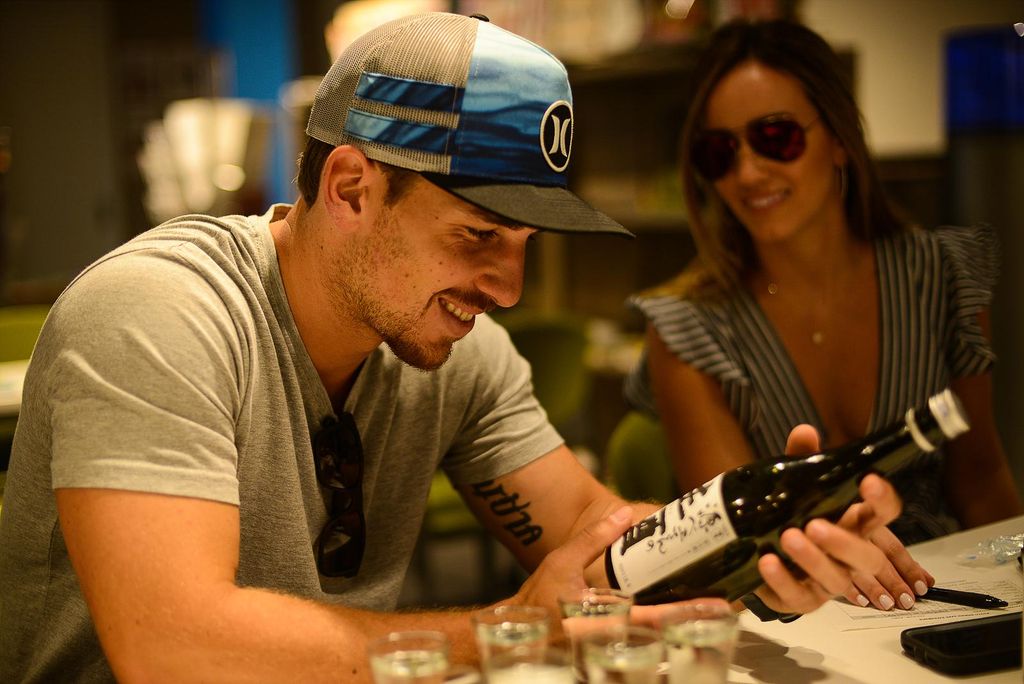 Kyoto: Insider Sake Brewery Tour mit Sake und Food Pairing