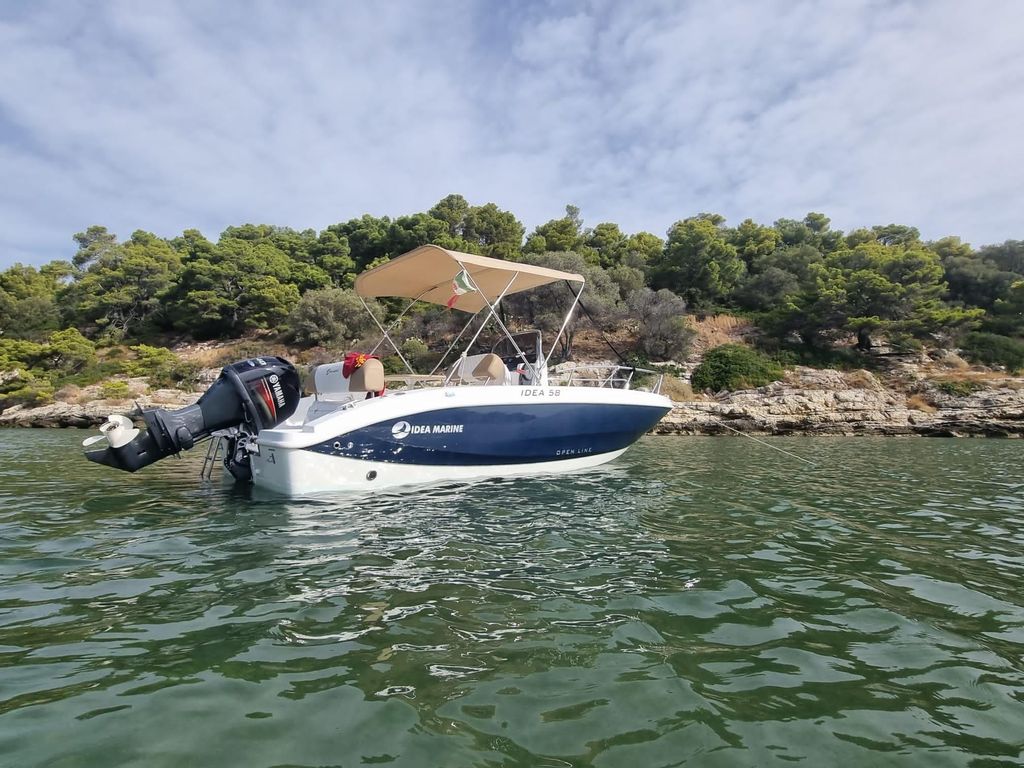 Abendliche Bootsfahrt mit Aperitif und Sonnenuntergang in Vieste