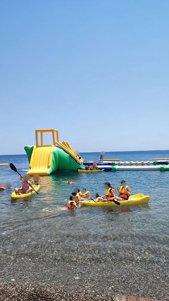 Südrhodos (Kiotari): Aufblasbarer Wasserpark, Familienspaß