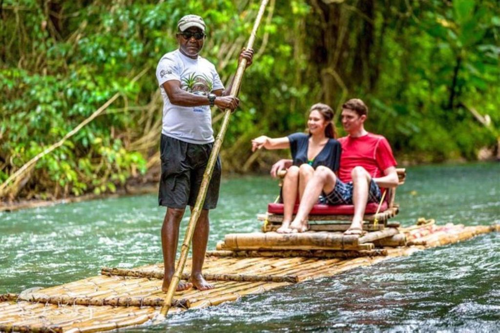 Jamaika: Bamboo Rafting auf dem Martha Brae River