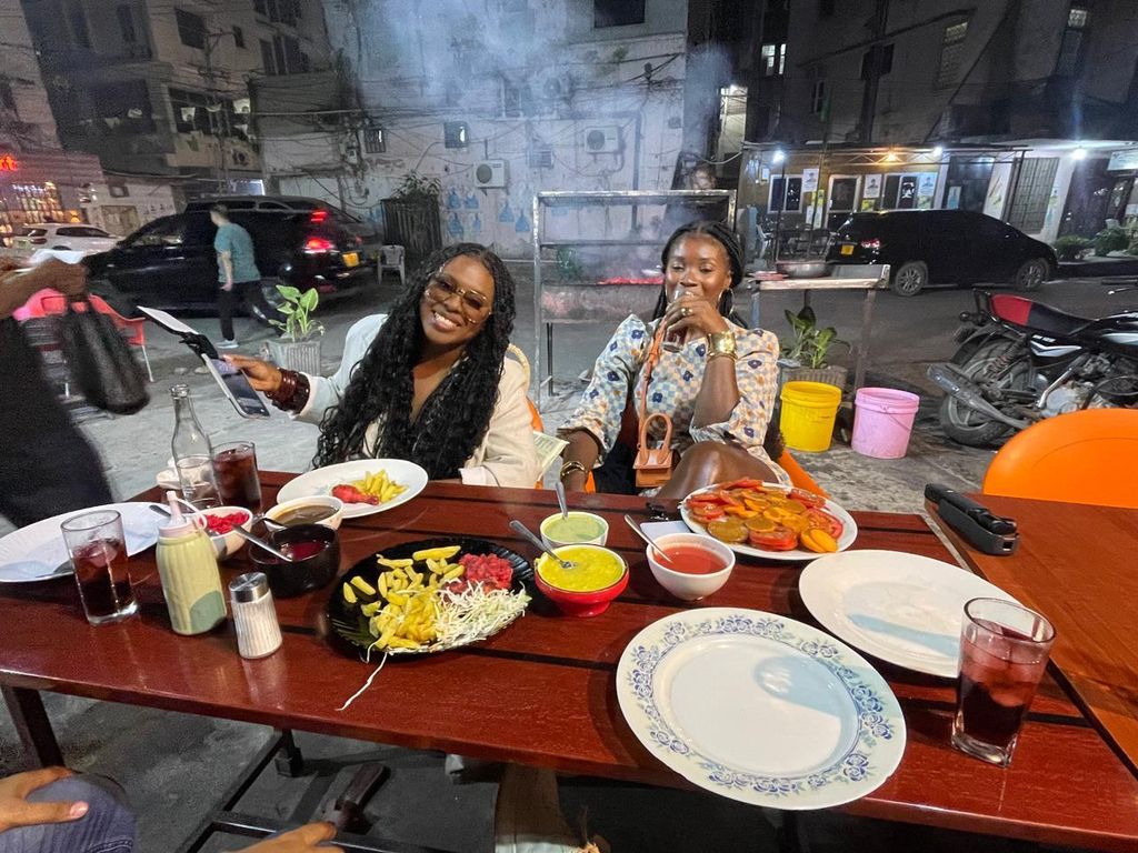 Dar es Salaam: Altstadt-Spaziergang und Foodtour mit Transfers