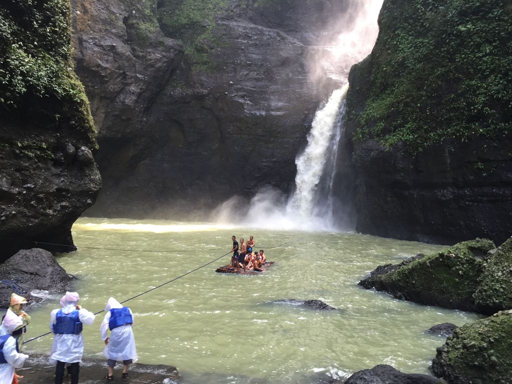 Private Tour: Vulkan Taal & Pagsanjan-Wasserfall (2in1)