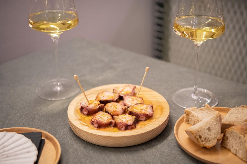 A Coruña: Essen und Weinprobe