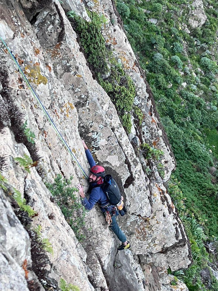 Teneriffa: Mehrseillängen-Kletterabenteuer