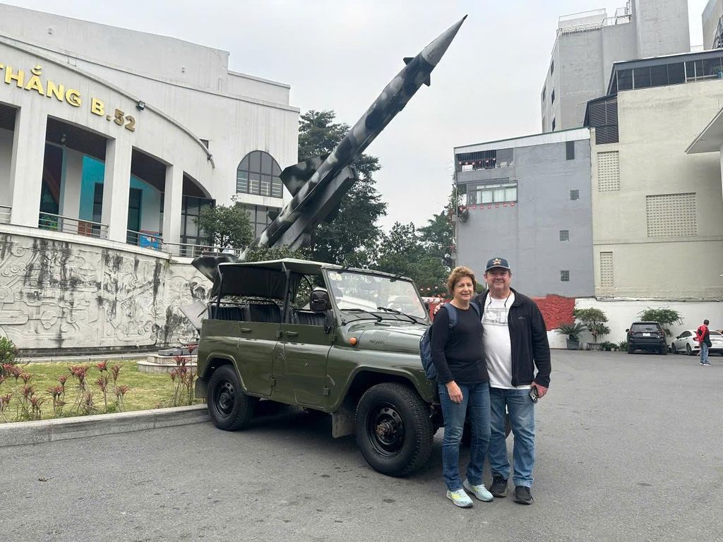 Hanoi: Halbtägige Stadtführung mit dem Jeep, Sehenswürdigkeiten und lokale Spezialitäten