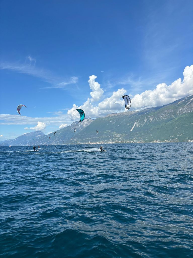Gardasee: Probestunde Kitesurfen
