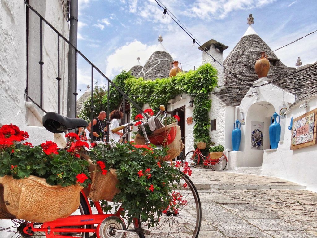 UNESCO-Tour: Alberobello und Matera mit dem Privatbus ab Bari