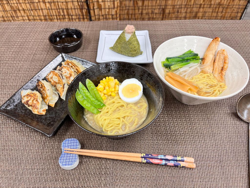 Kyoto: Ramen, Gyoza und Onigiri-Kochkurs