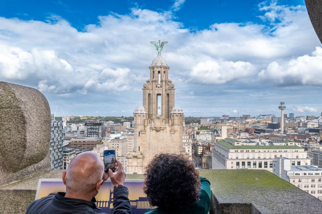 Liverpool: Royal Liver Building 360° Tower Tour