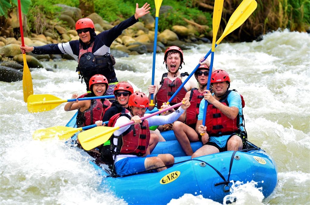 Von Quepos aus: Wildwasser-Rafting auf dem Savegre-Fluss