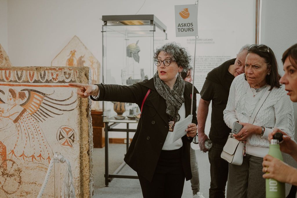 Paestum: Kleingruppentour mit einem Archäologen und Tickets