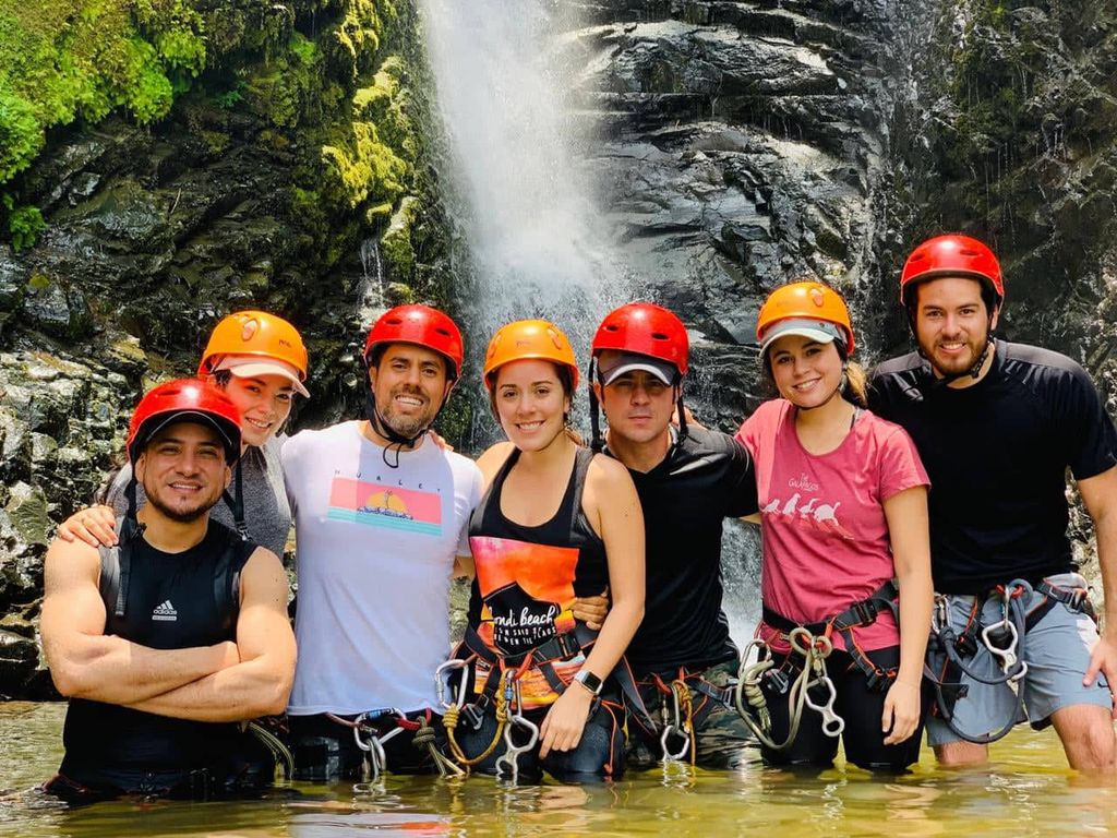 Guayaquil: Nebelwald, Wandern & Canyoning Ganztagestour