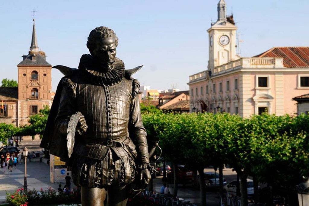 Ab Madrid: Tagesausflug zum Alcalá de Henares & Cervantes Museum
