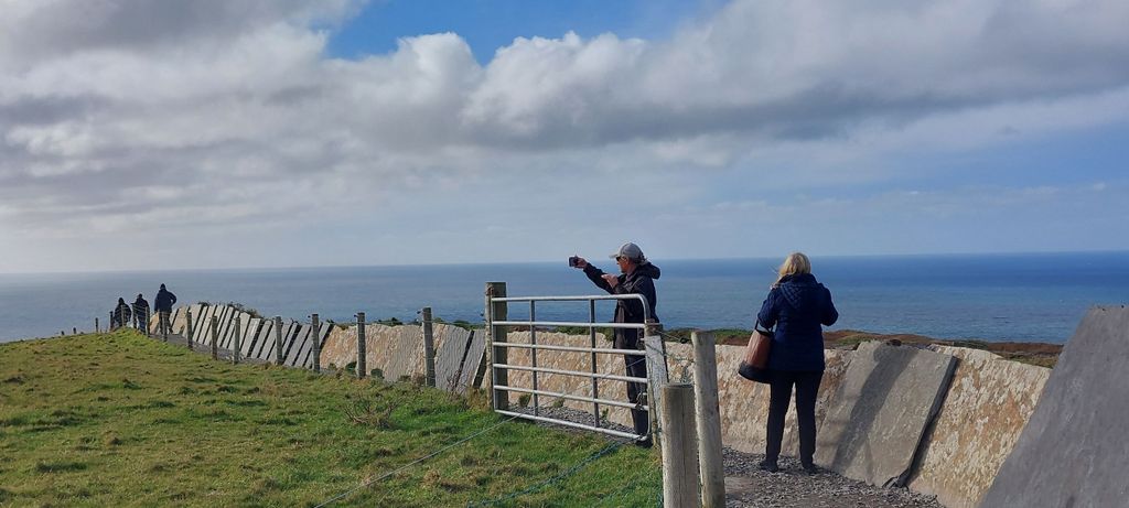Cliffs of Moher und National Park Private Limousine Tour