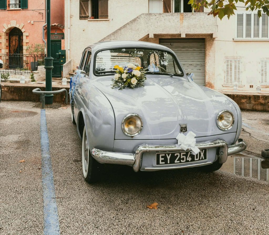 Private Oldtimer Tour in einem Renault Dauphine von 1959