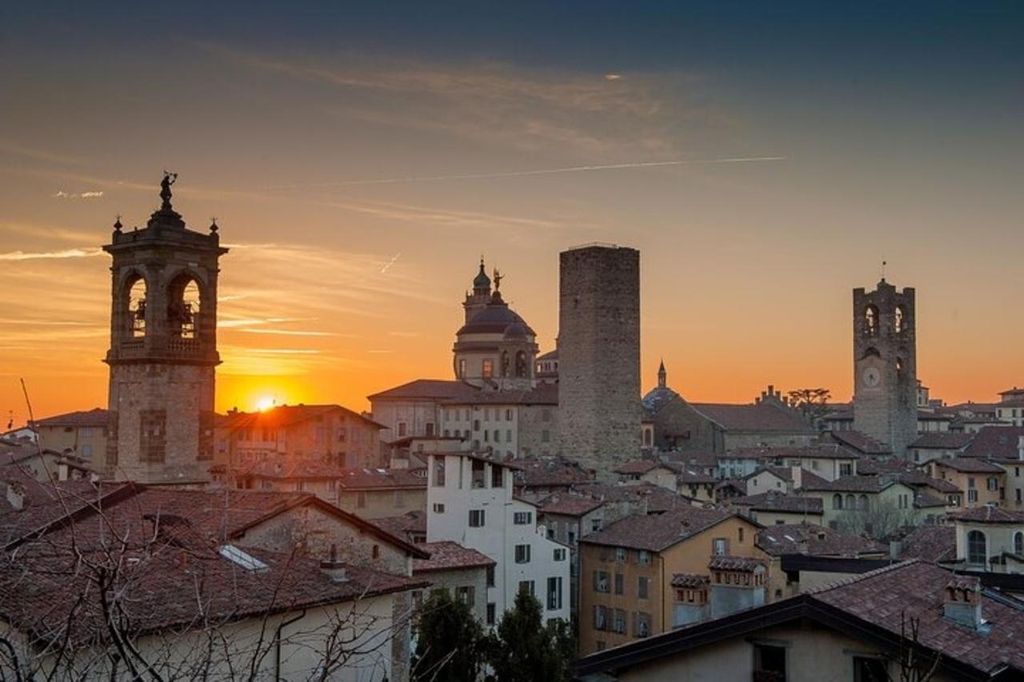 Bergamo: Die beste Streetfood-Tour mit einem ortskundigen Guide