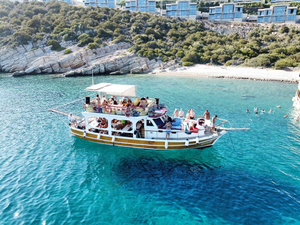 Bootsfahrt nach Bodrum Malediven für Virgin Cruise Passagiere