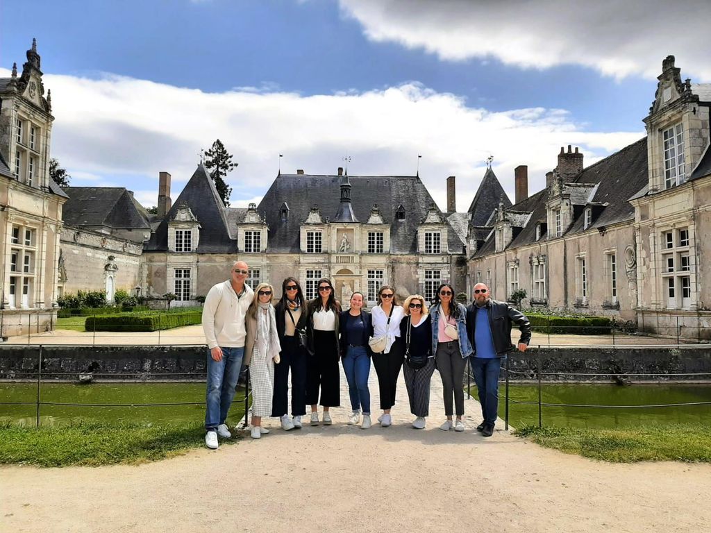 Von Touren: Chambord, Chenonceau und Mittagessen im Familienschloss