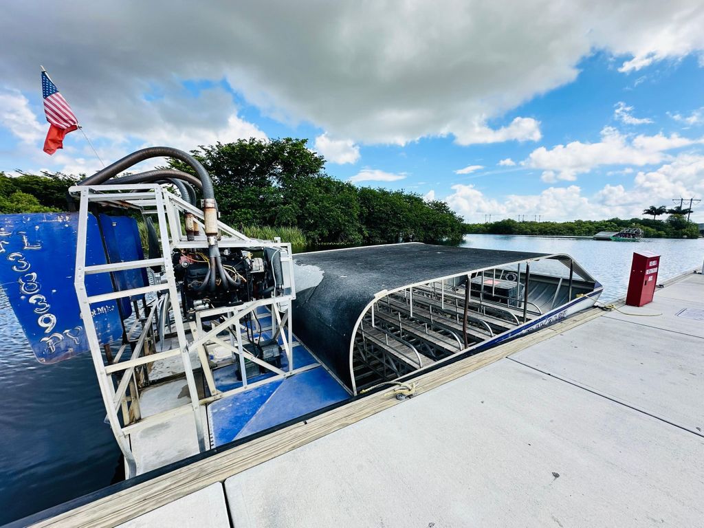 Everglades: Airboat-Tour in kleiner Gruppe mit Transport