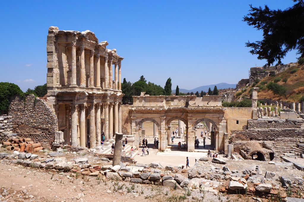 Samos: Ganztagestour nach Ephesus und Kusadasi mit Bustransfer