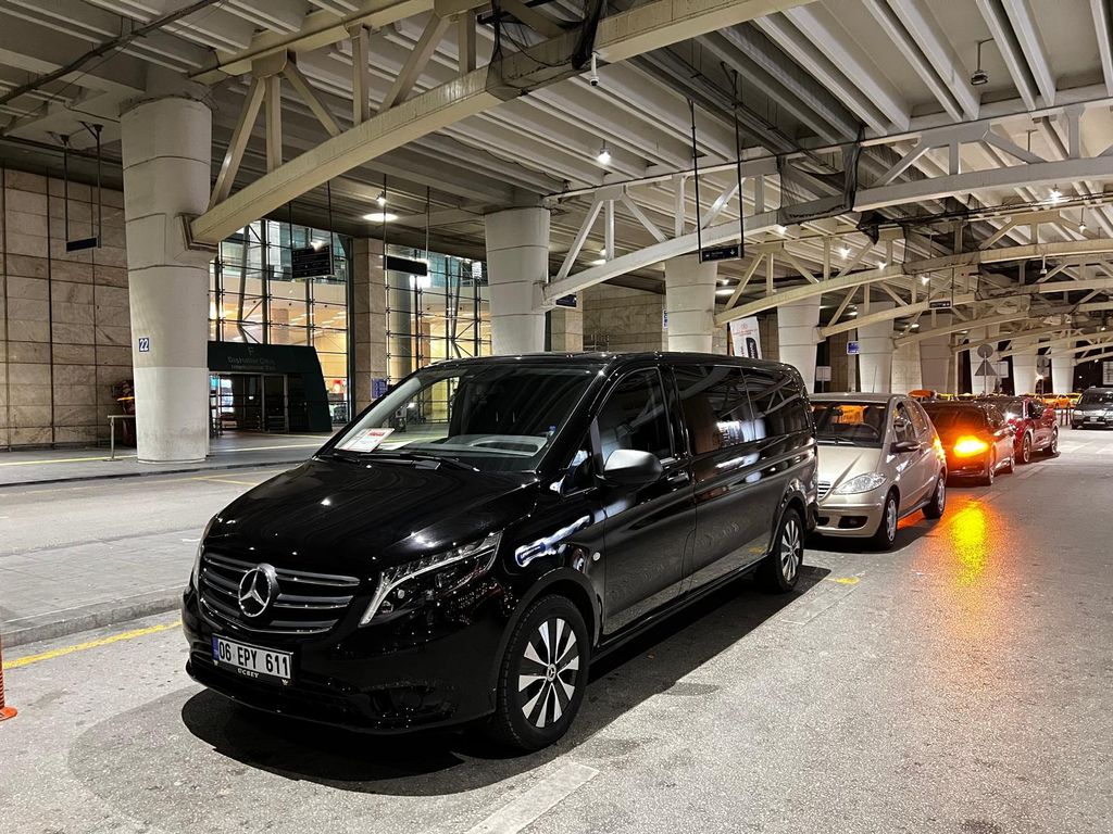 Flughafentransfer vom Flughafen Ankara Esenboga zum Stadthotel